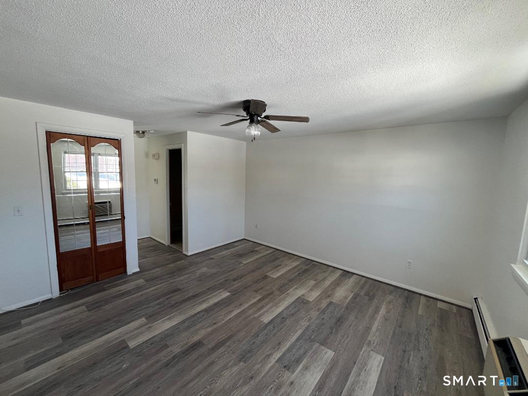 633 Center Street Manchester CT 06040