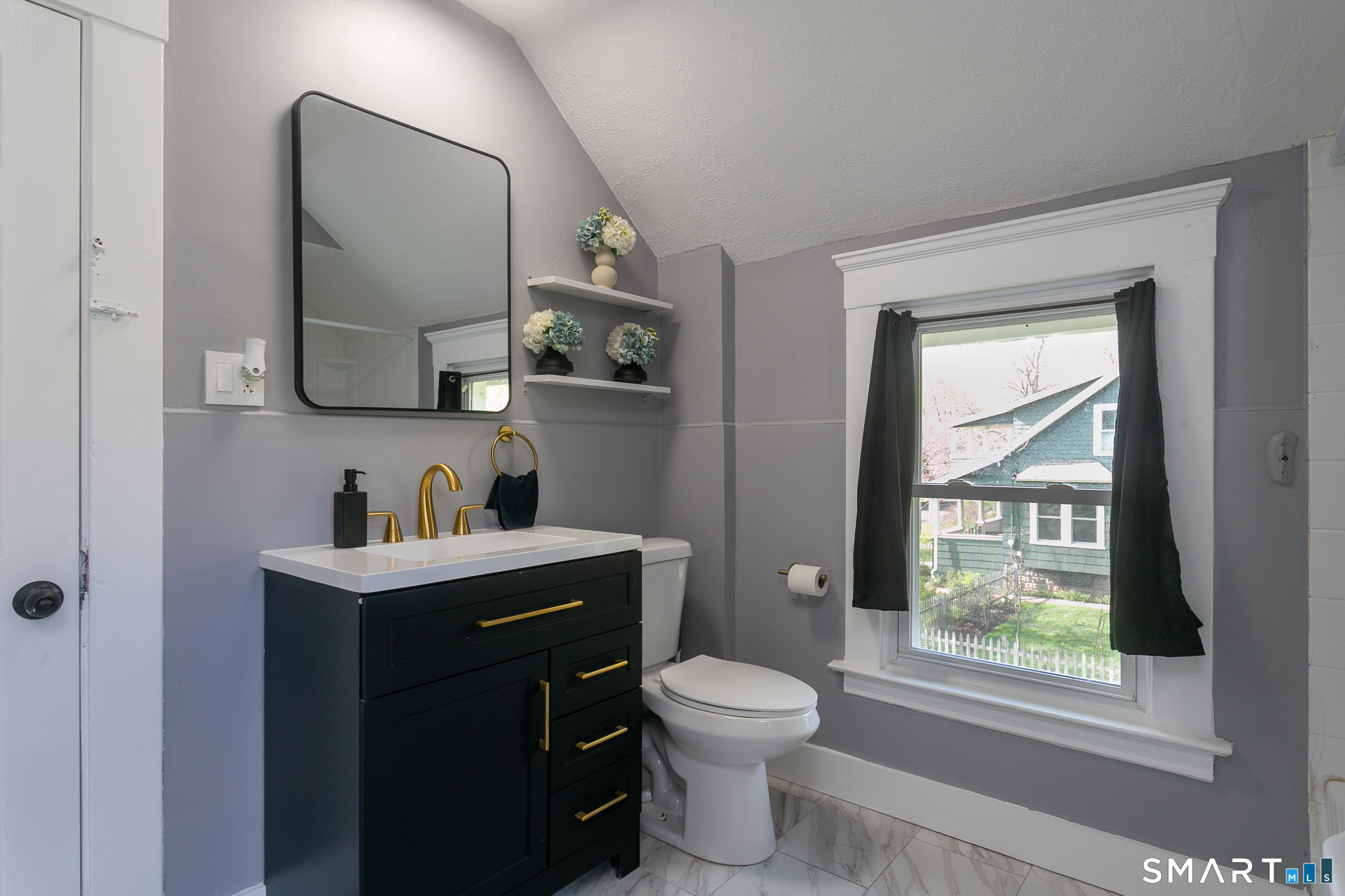 101 Laurel Street East Haven CT 06512