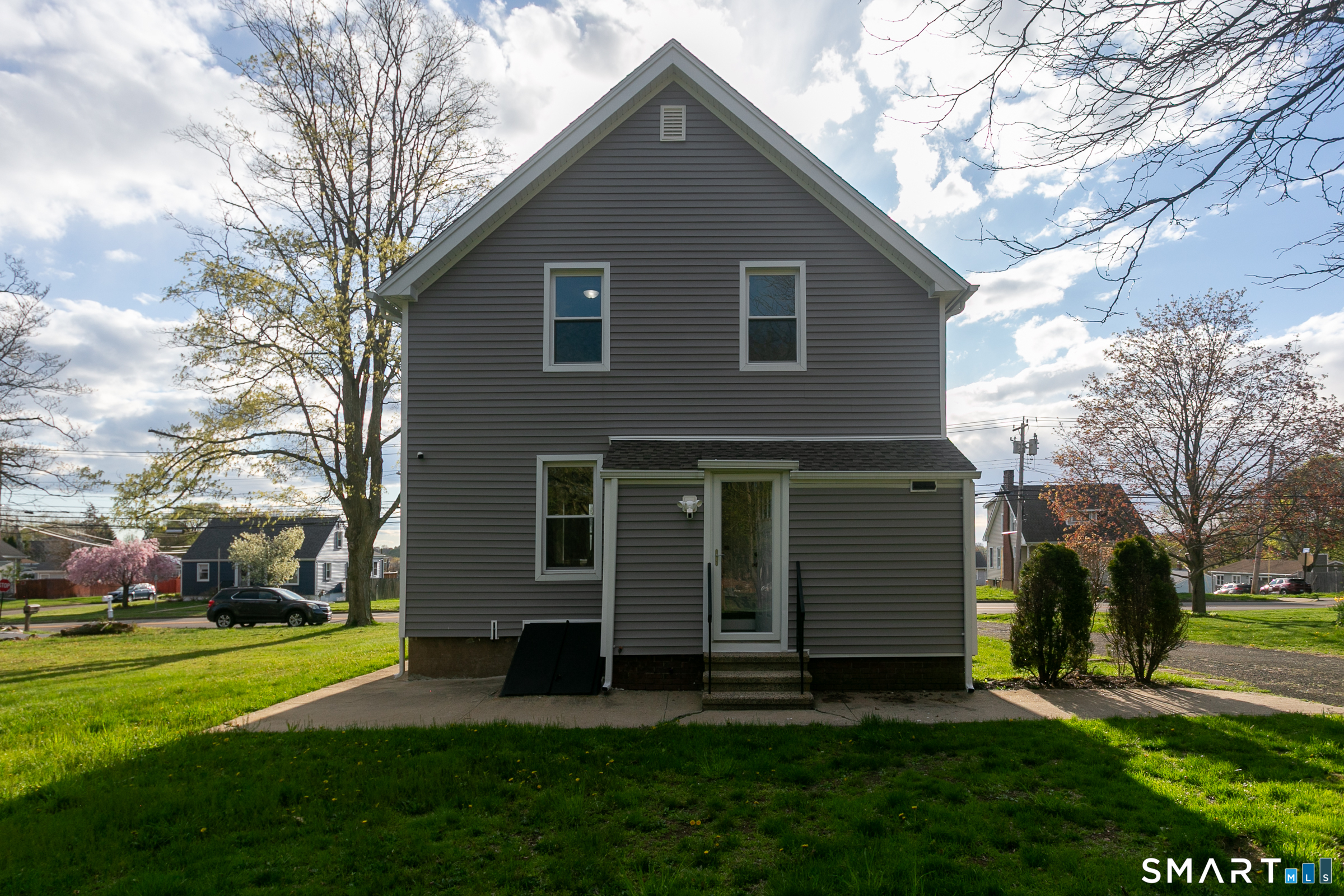 101 Laurel Street East Haven CT 06512