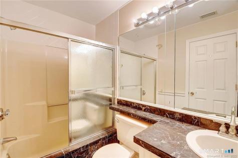 334 Conestoga Way Glastonbury CT 06033