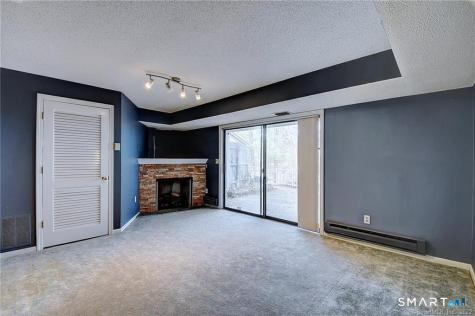 334 Conestoga Way Glastonbury CT 06033