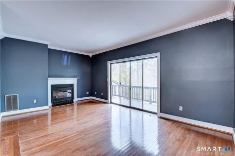 334 Conestoga Way Glastonbury CT 06033