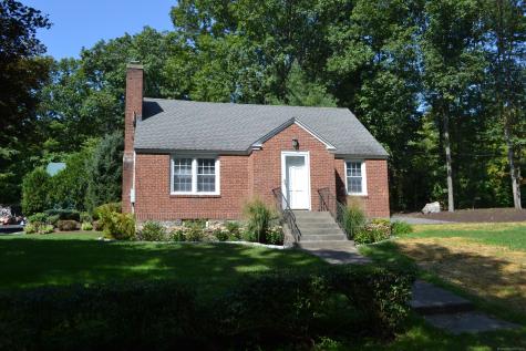 885 Straits Turnpike Middlebury CT 06762