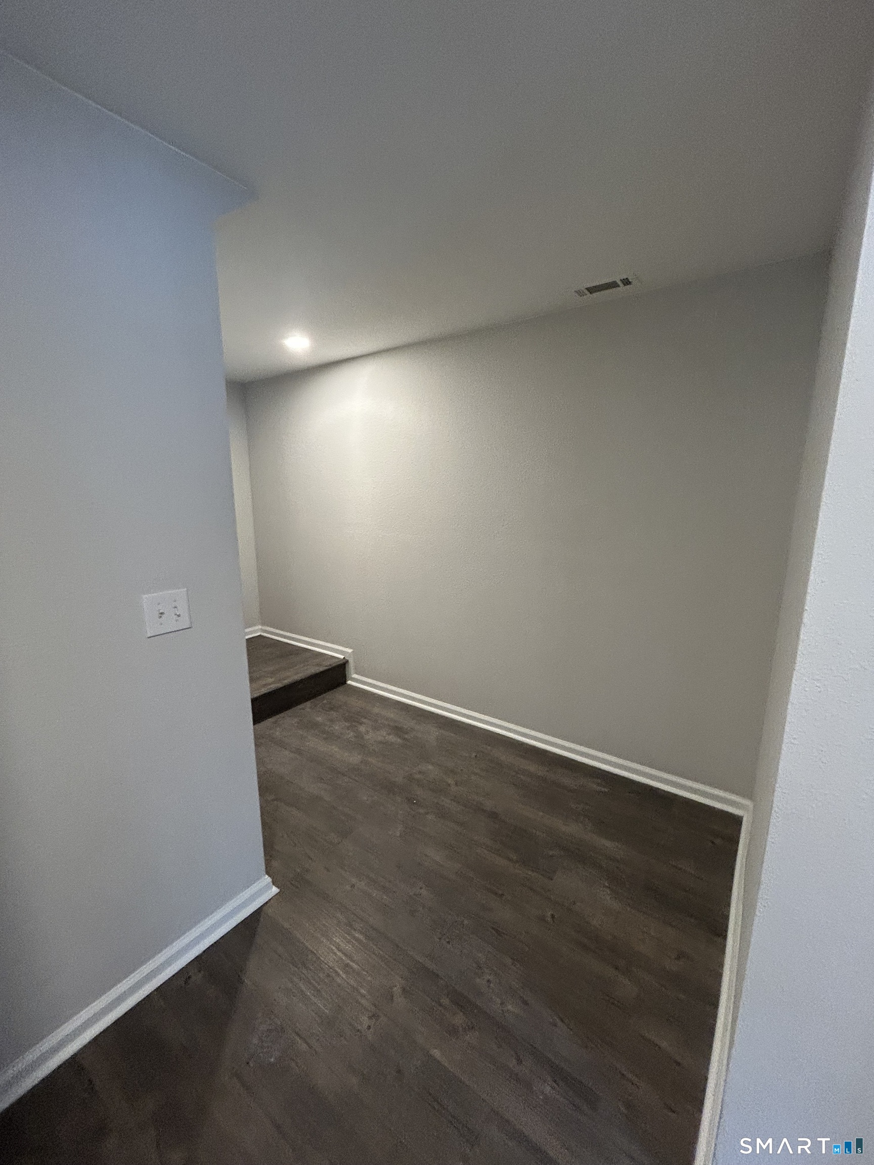 138 Hollow Tree Ridge Road Darien CT 06820