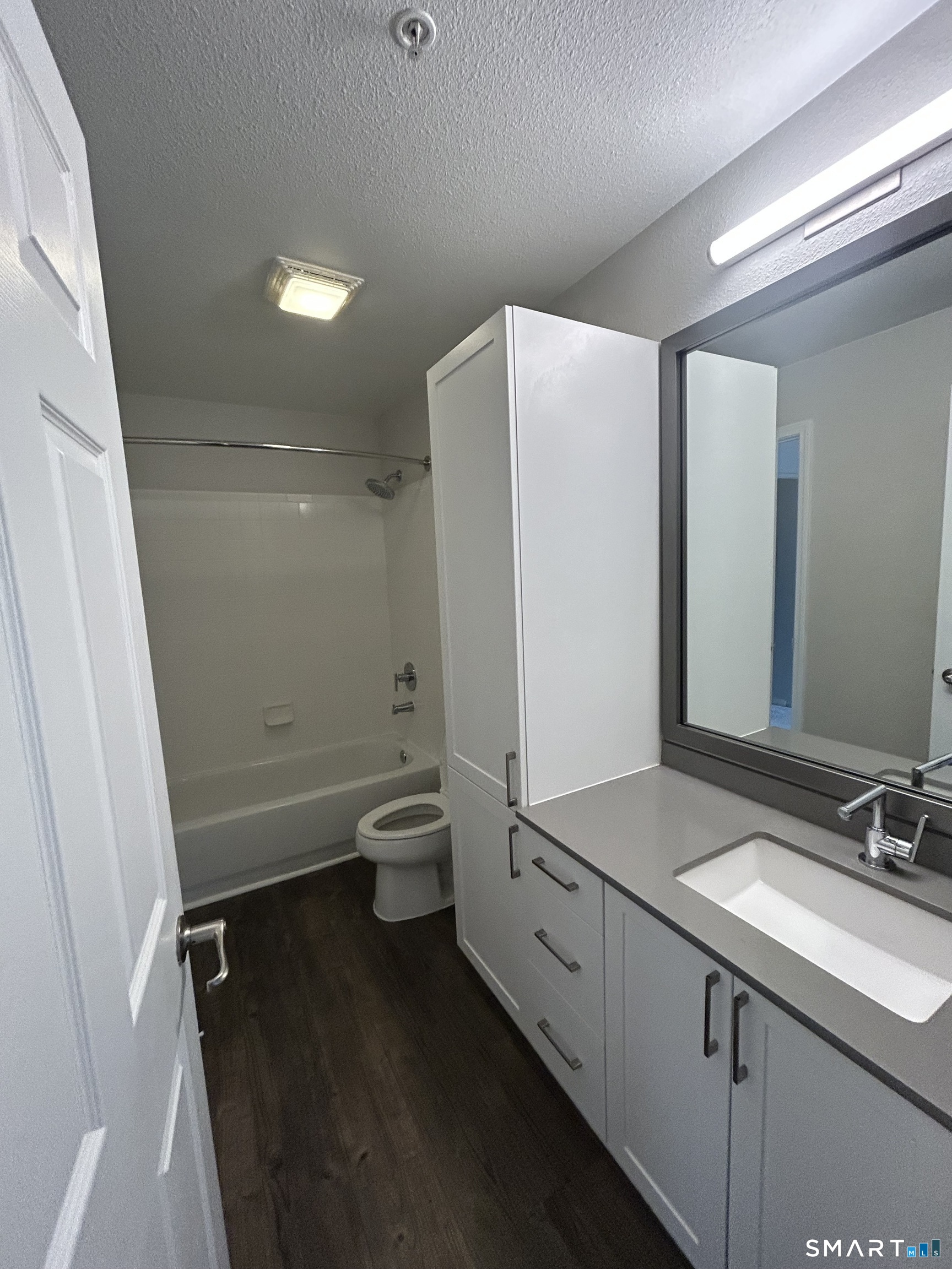 138 Hollow Tree Ridge Road Darien CT 06820