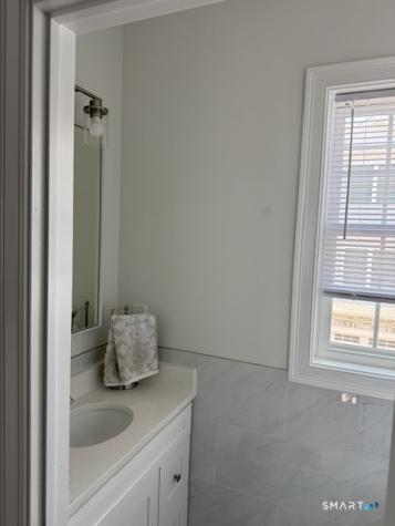 4 Beacon Square Fairfield CT 06825
