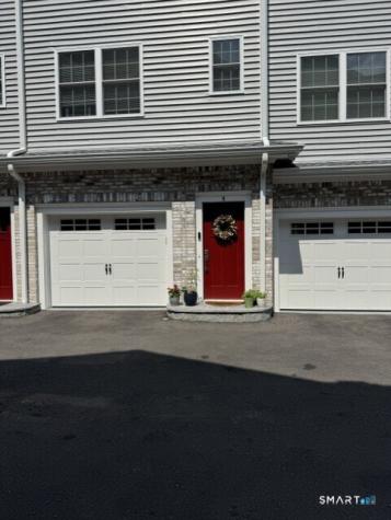 4 Beacon Square Fairfield CT 06825