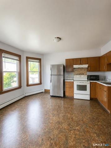 1048 Broad Street Meriden CT 06450