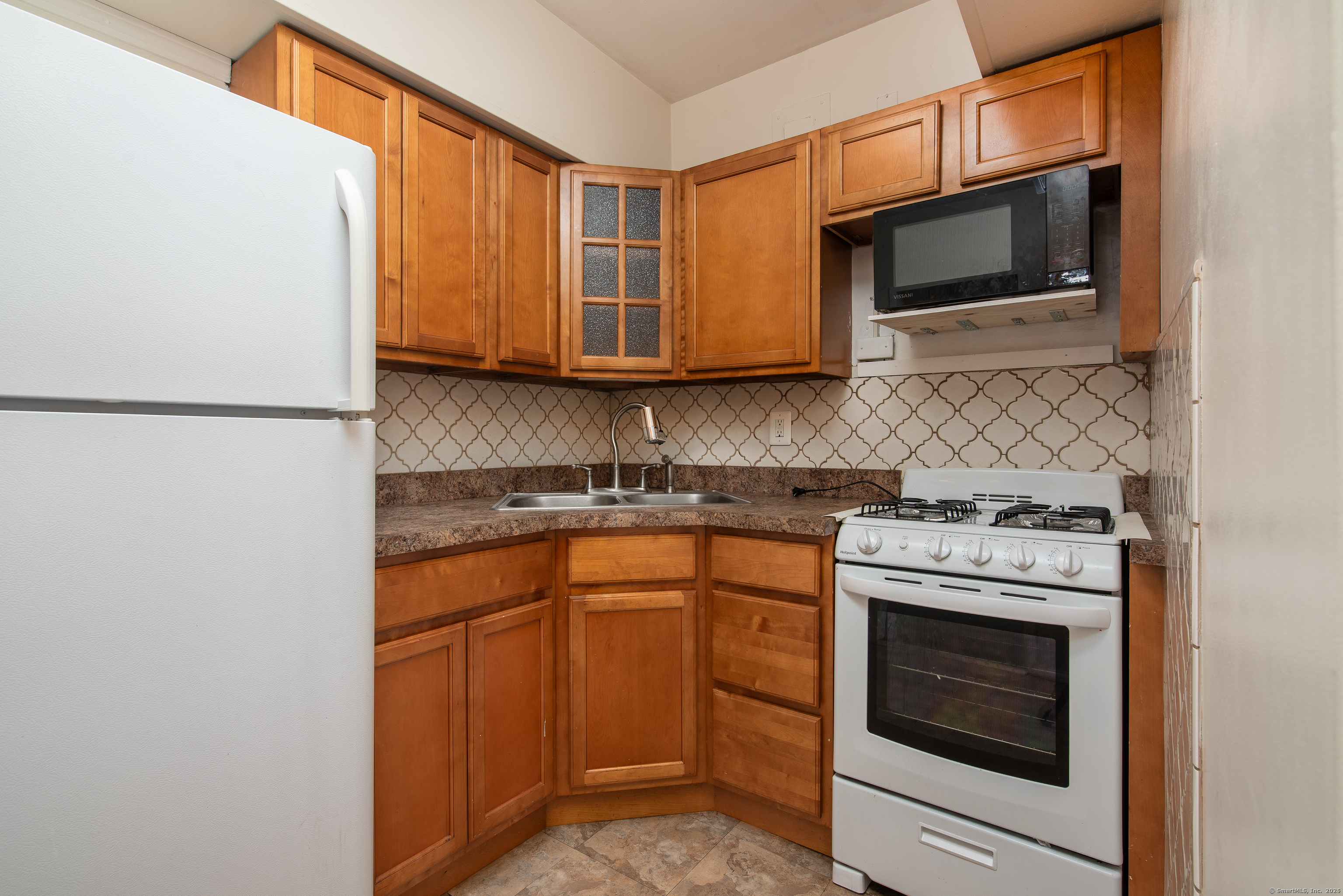 232 Farmington Avenue Hartford CT 06105
