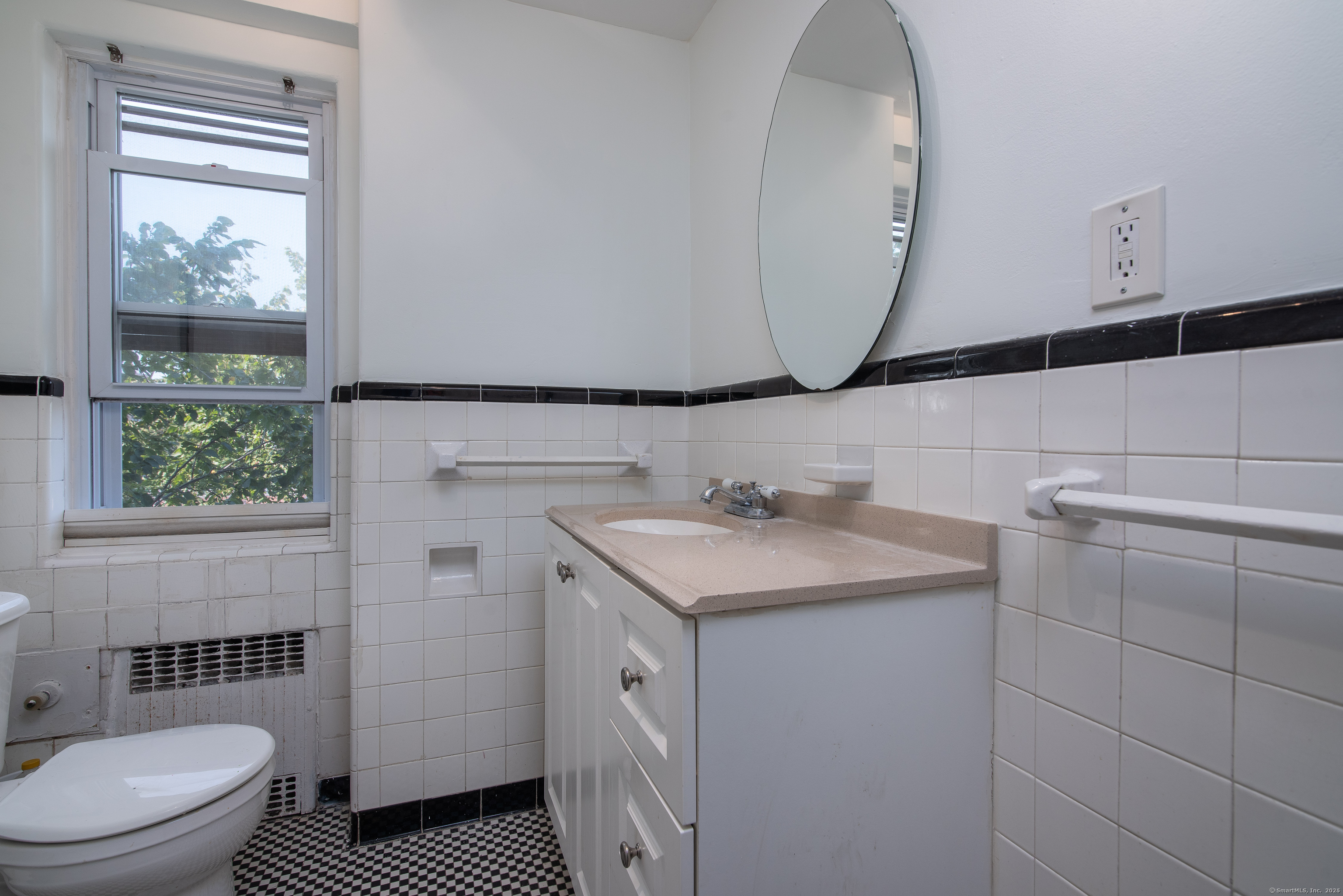 232 Farmington Avenue Hartford CT 06105