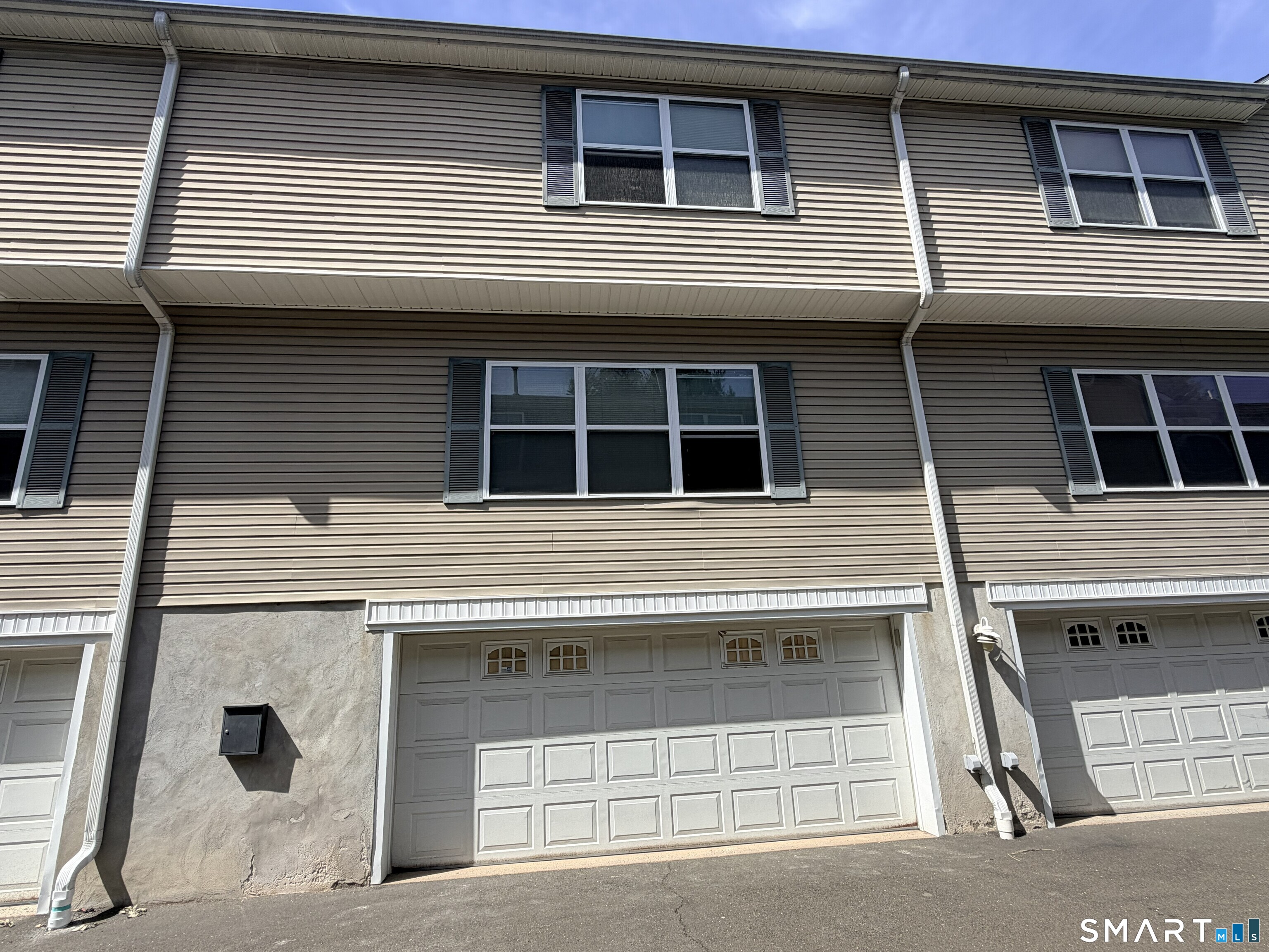 5 Rockland Road Norwalk CT 06854