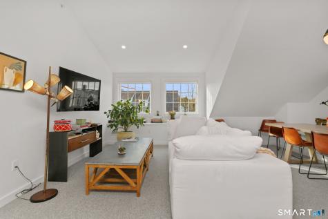 140 Rowayton Avenue Norwalk CT 06853