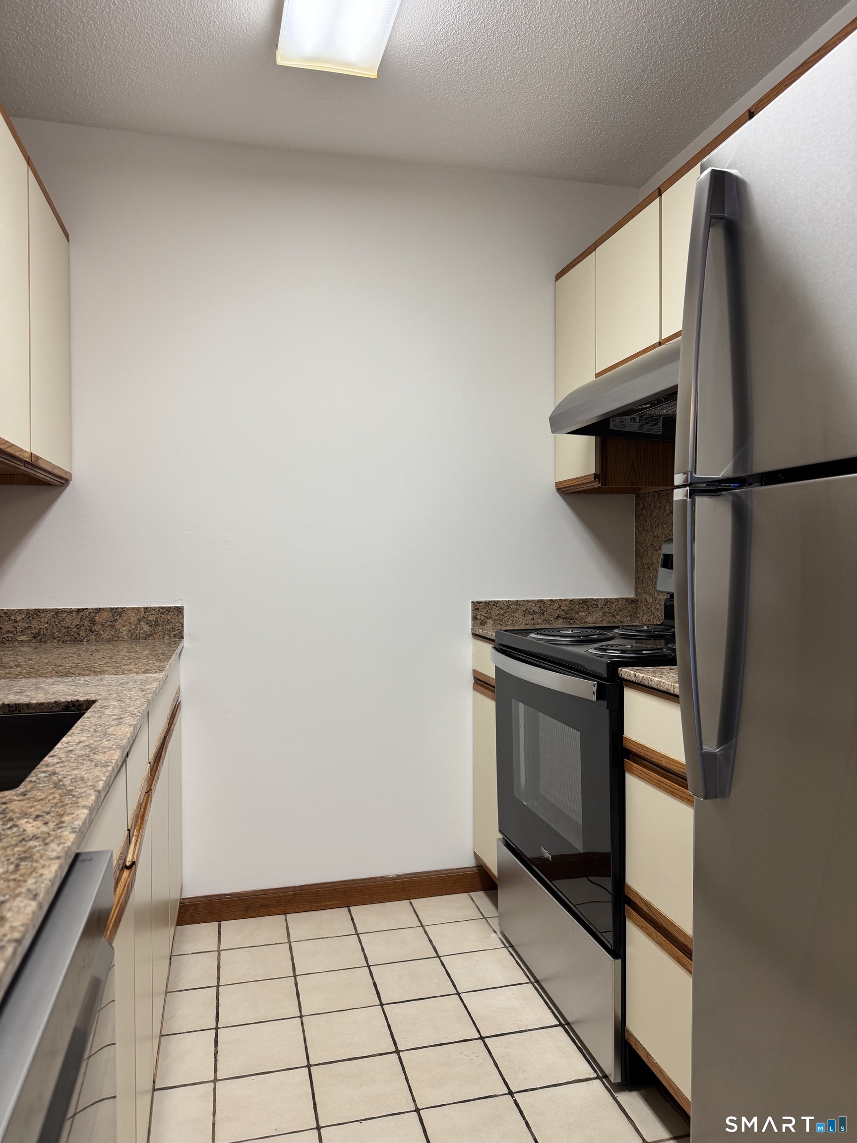 1022 Main Street Branford CT 06405