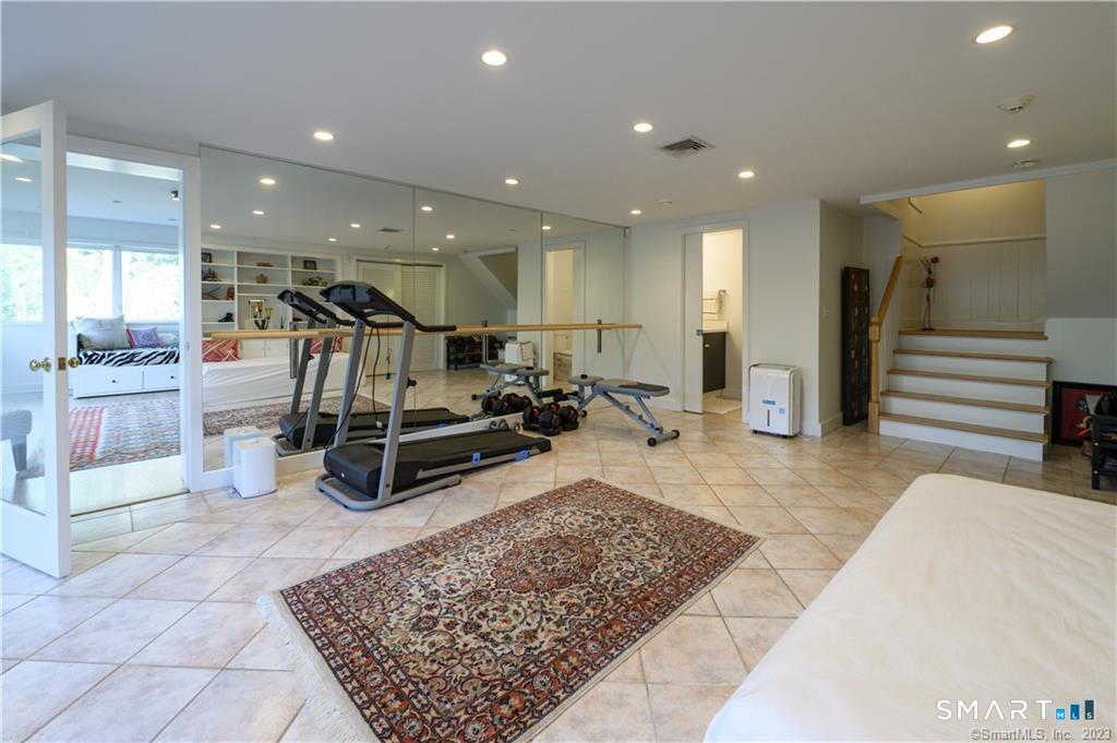 146 Hartford Turnpike Hamden CT 06517