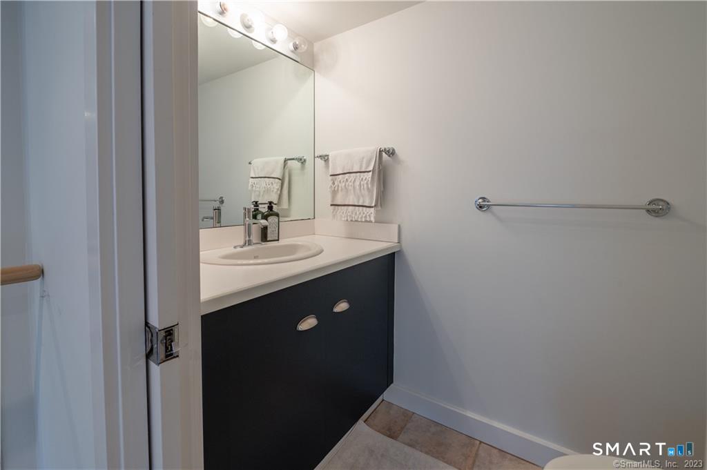 146 Hartford Turnpike Hamden CT 06517
