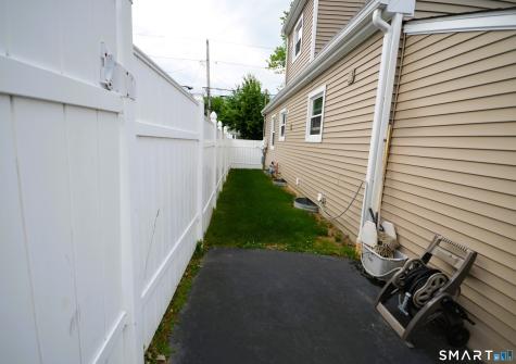 430 Berkeley Road Fairfield CT 06825