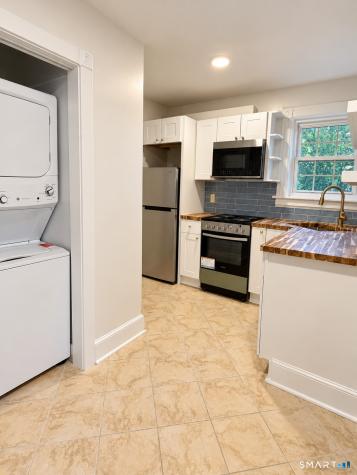 192 Knickerbocker Avenue Stamford CT 06907
