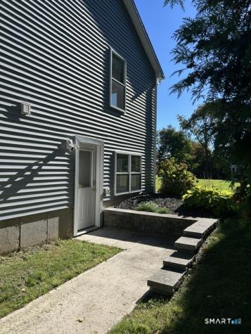 58 School House Road Wallingford CT 06492