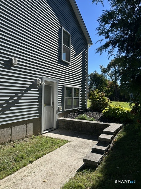 58 School House Road Wallingford CT 06492
