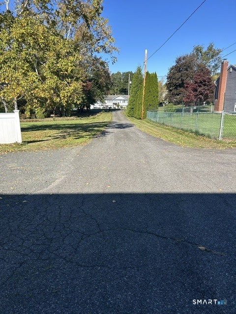 58 School House Road Wallingford CT 06492
