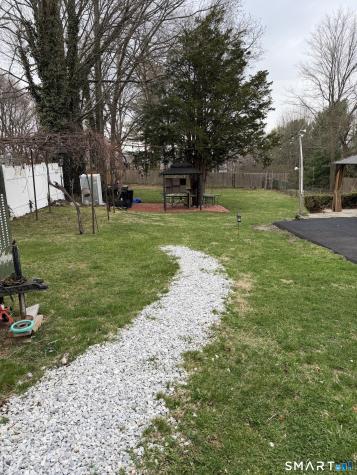 33 Pilgrim Avenue Waterbury CT 06704