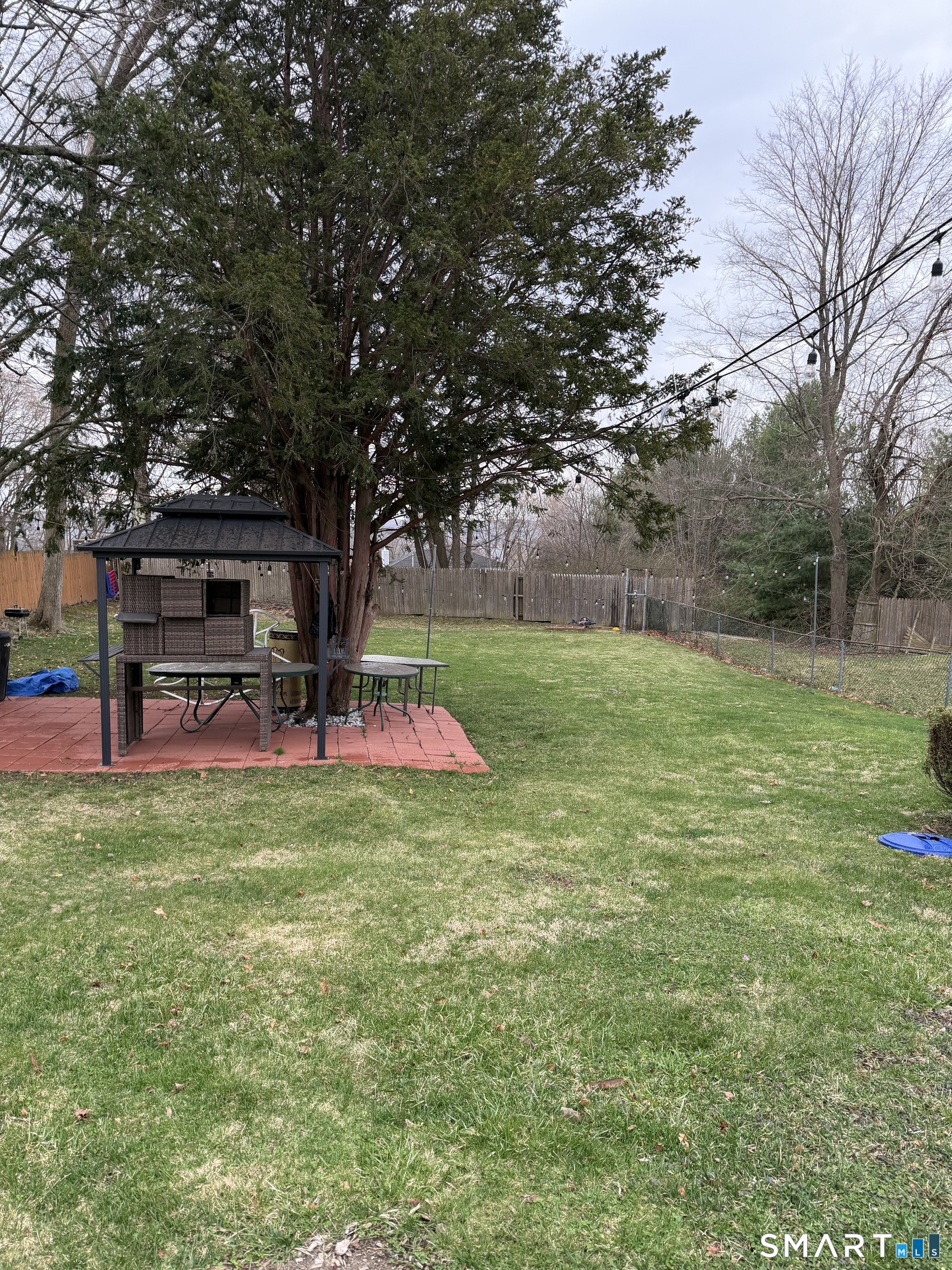 33 Pilgrim Avenue Waterbury CT 06704