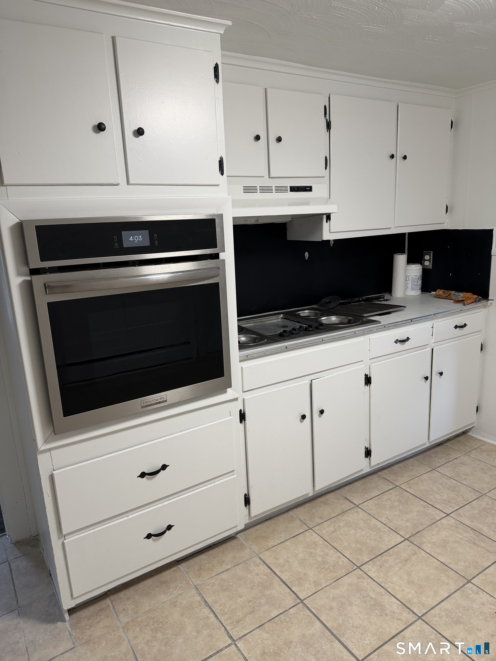33 Pilgrim Avenue Waterbury CT 06704
