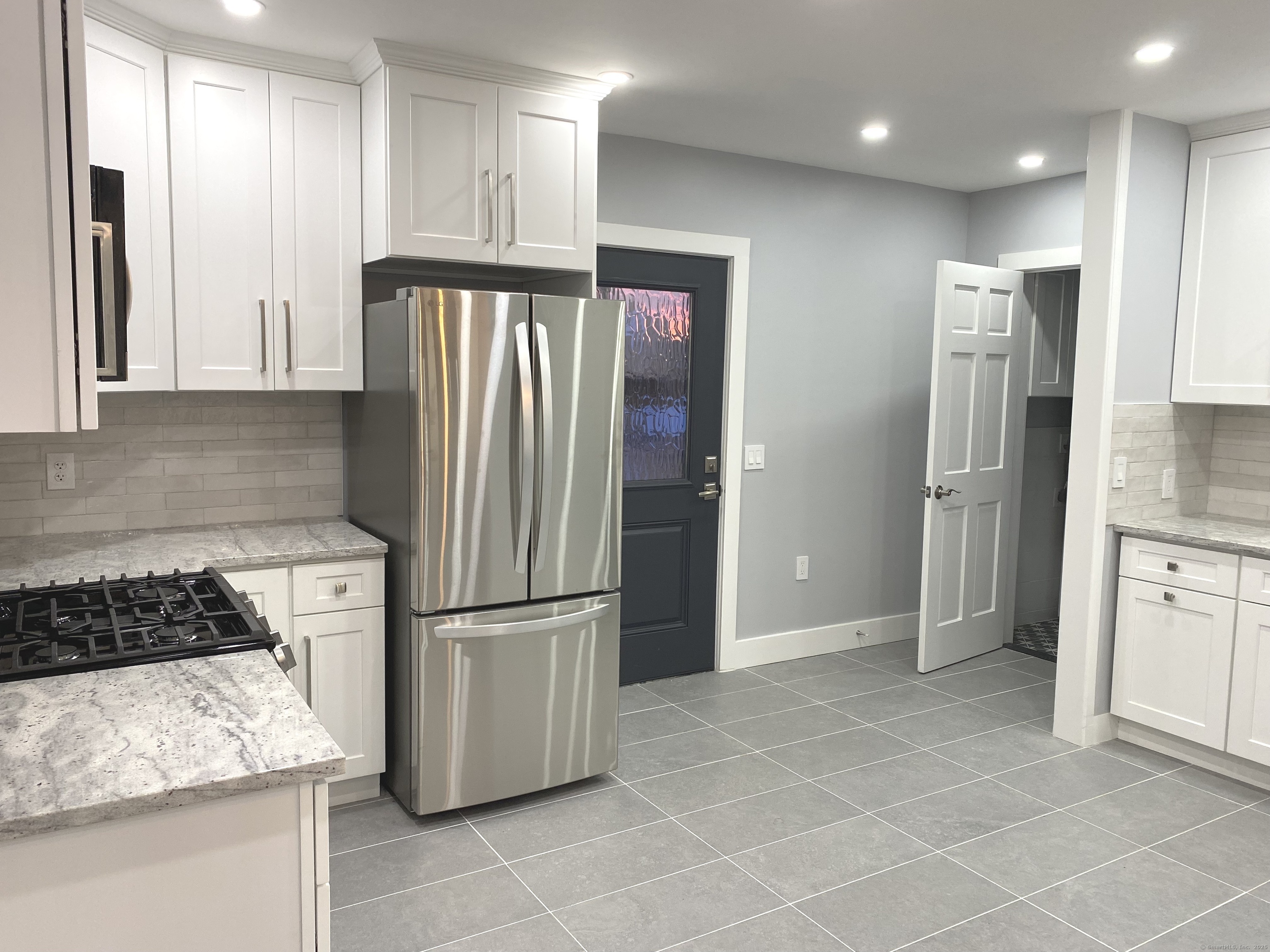 18 Elmwood Avenue Norwalk CT 06854