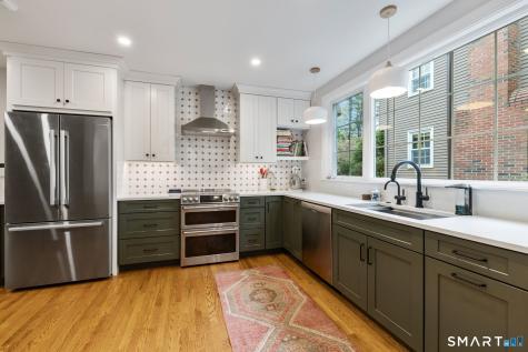 400 Quaker North Lane West Hartford CT 06119
