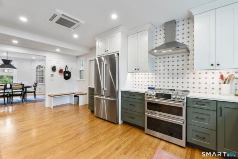 400 Quaker North Lane West Hartford CT 06119