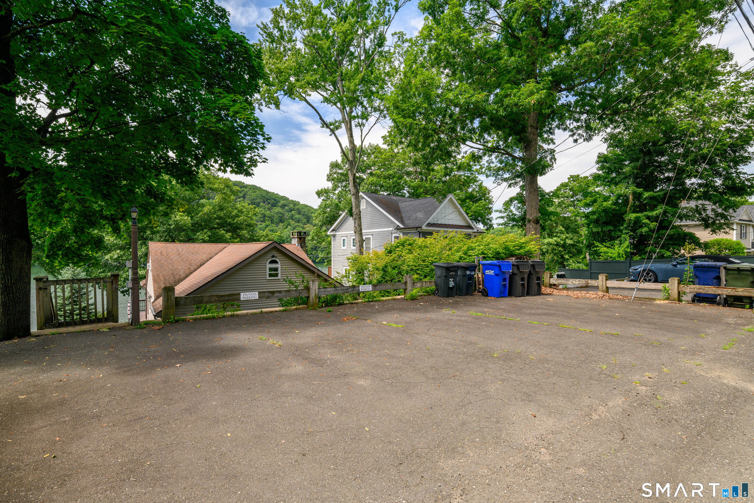 15 Moody Lane Danbury CT 06811