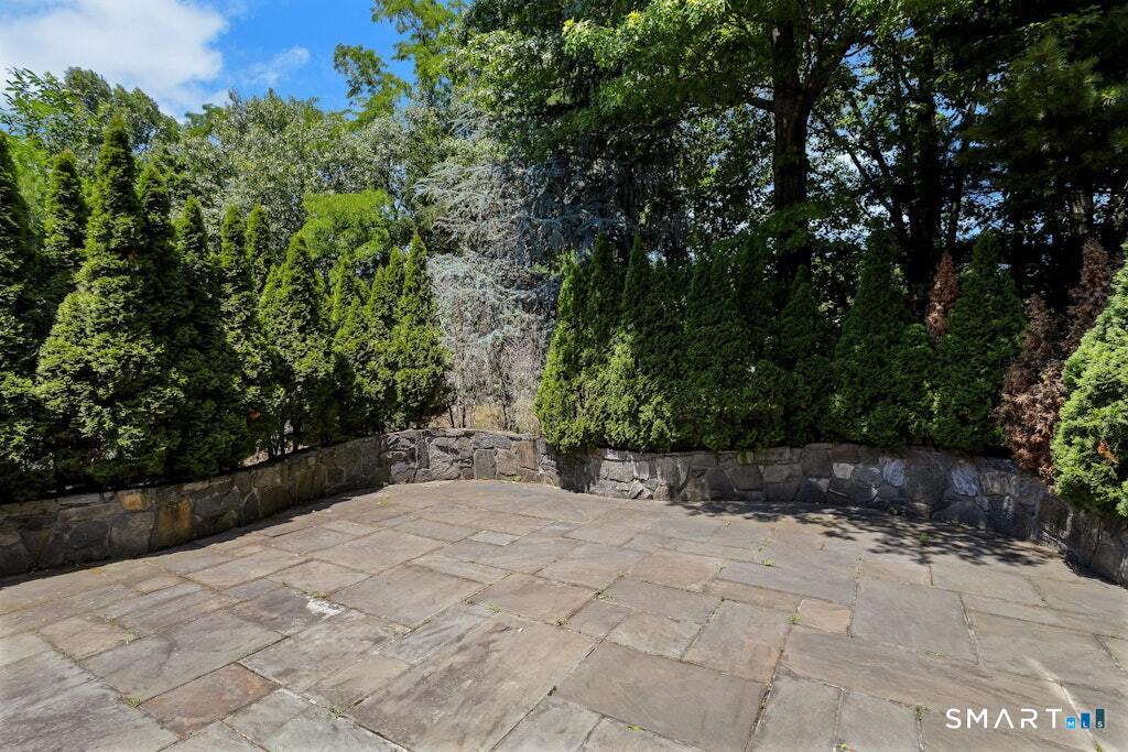 2 Stormy Circle Drive Greenwich CT 06830