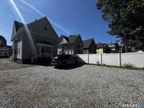 28 Jackson Street Ansonia CT 06401