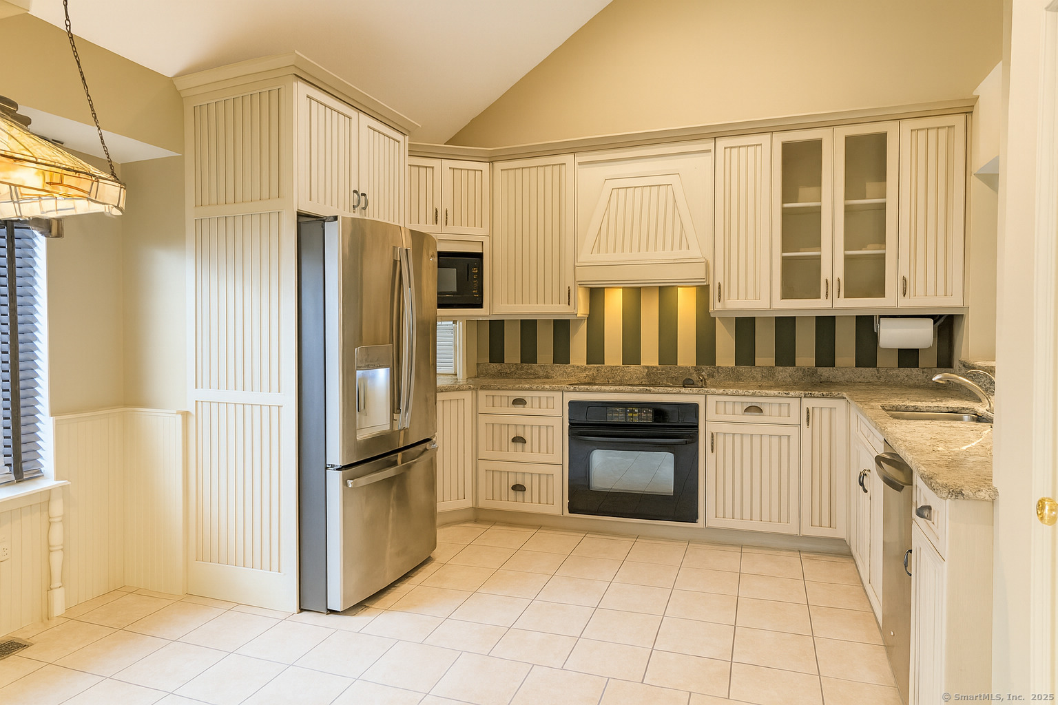 28 Edgewood Court Simsbury CT 06070