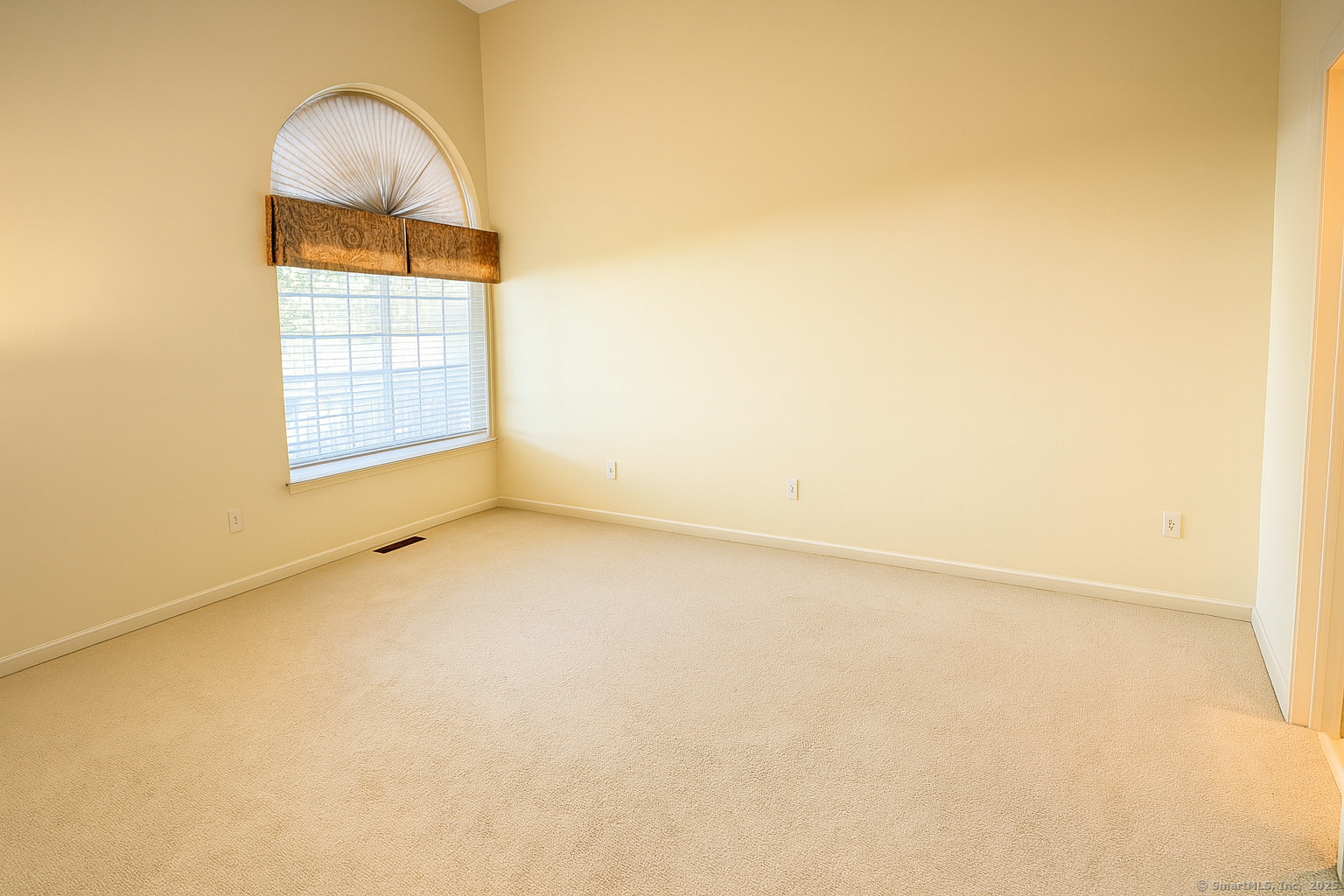 28 Edgewood Court Simsbury CT 06070