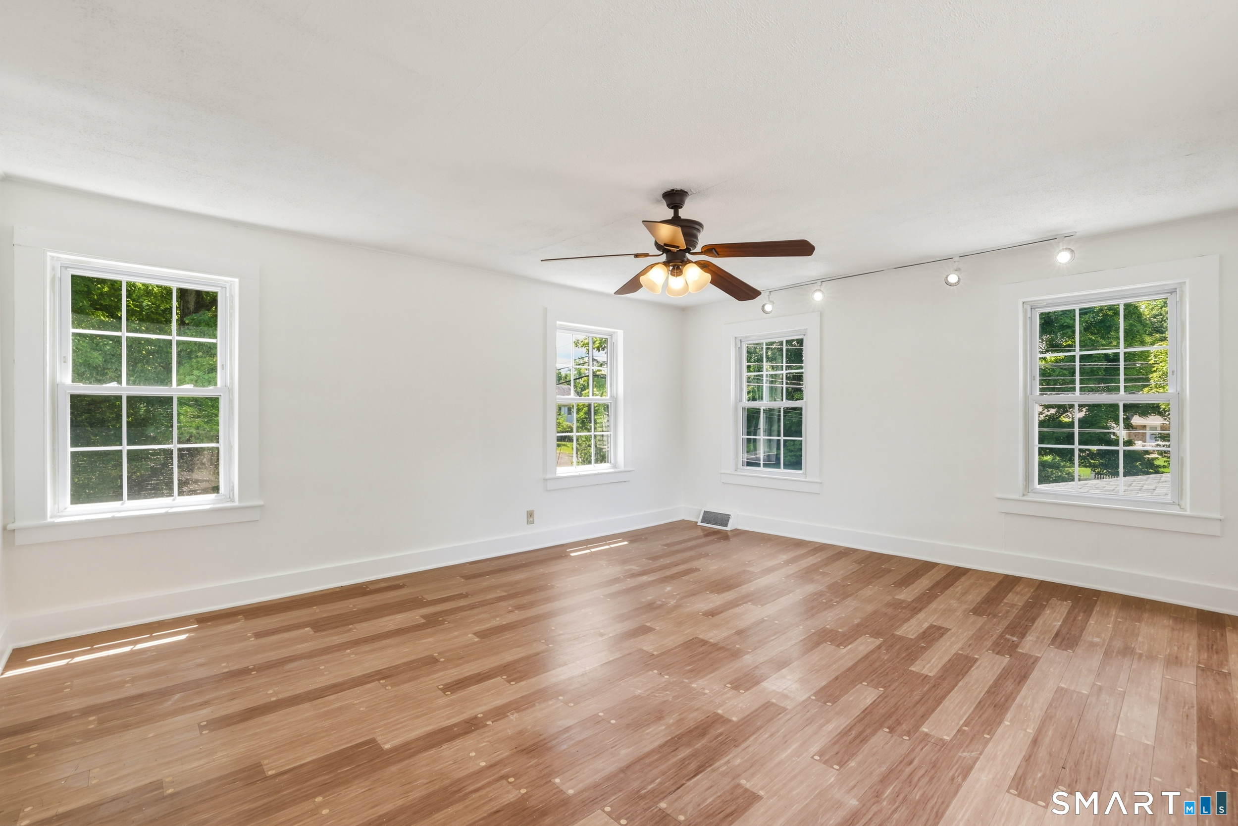 945 Glastonbury Turnpike Portland CT 06480