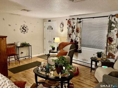 49 Costanzo Court Hamden CT 06518