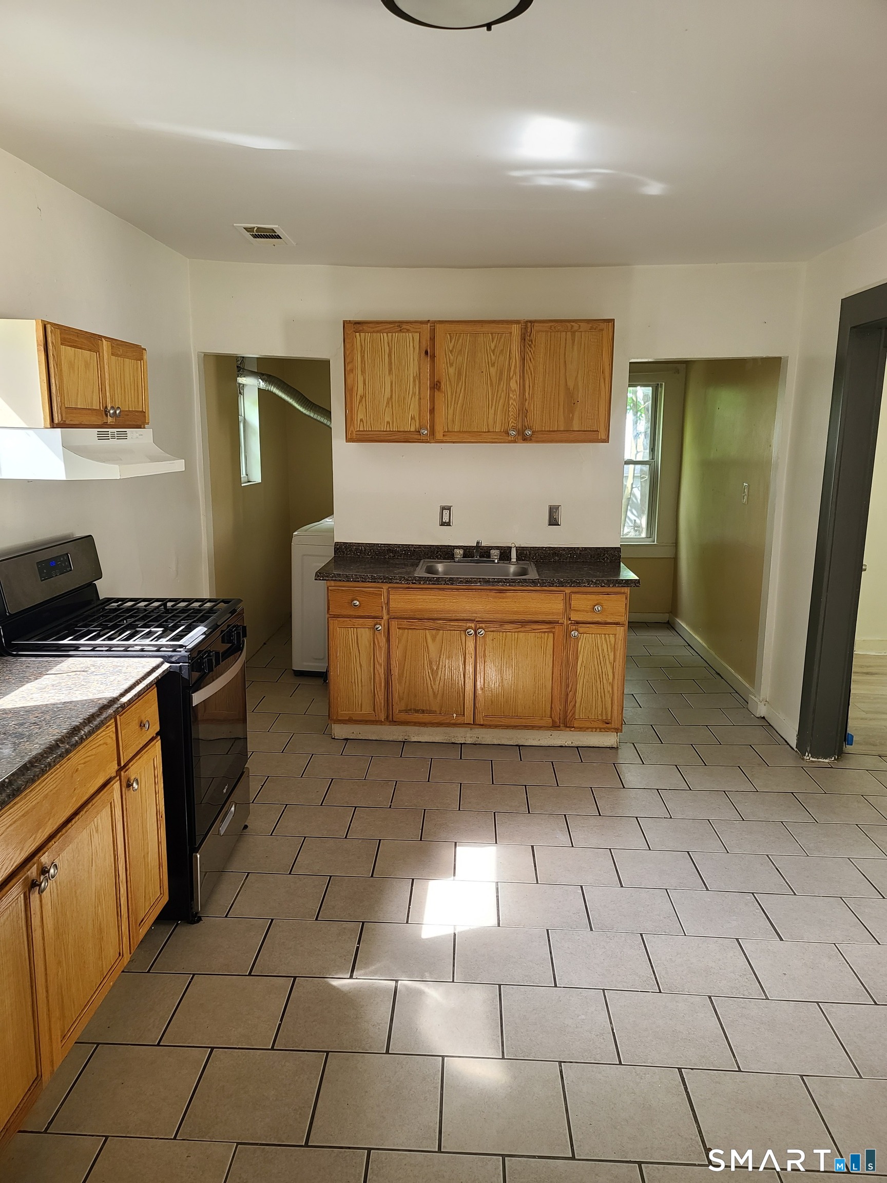 27 Lilac Street New Haven CT 06511