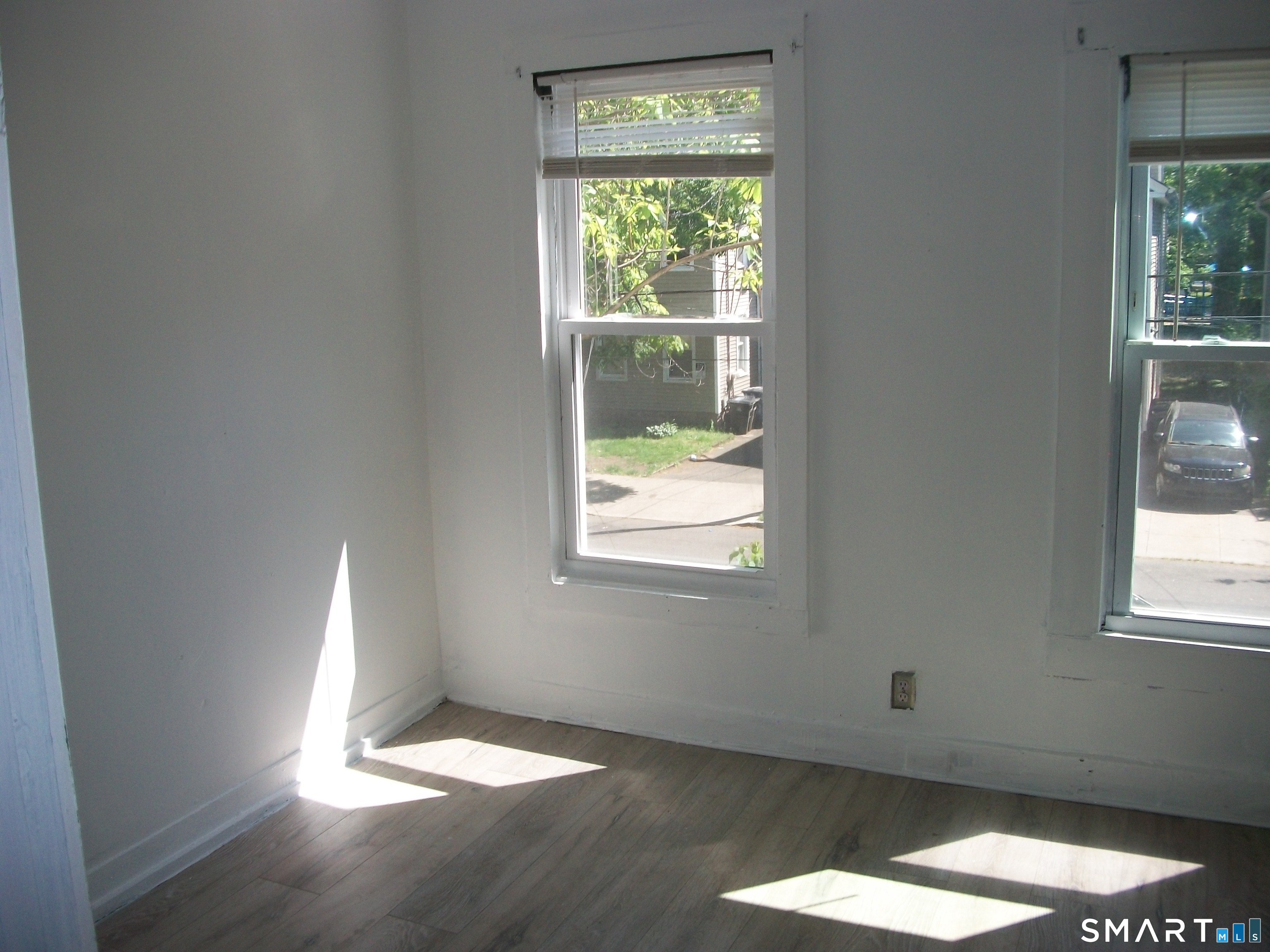27 Lilac Street New Haven CT 06511