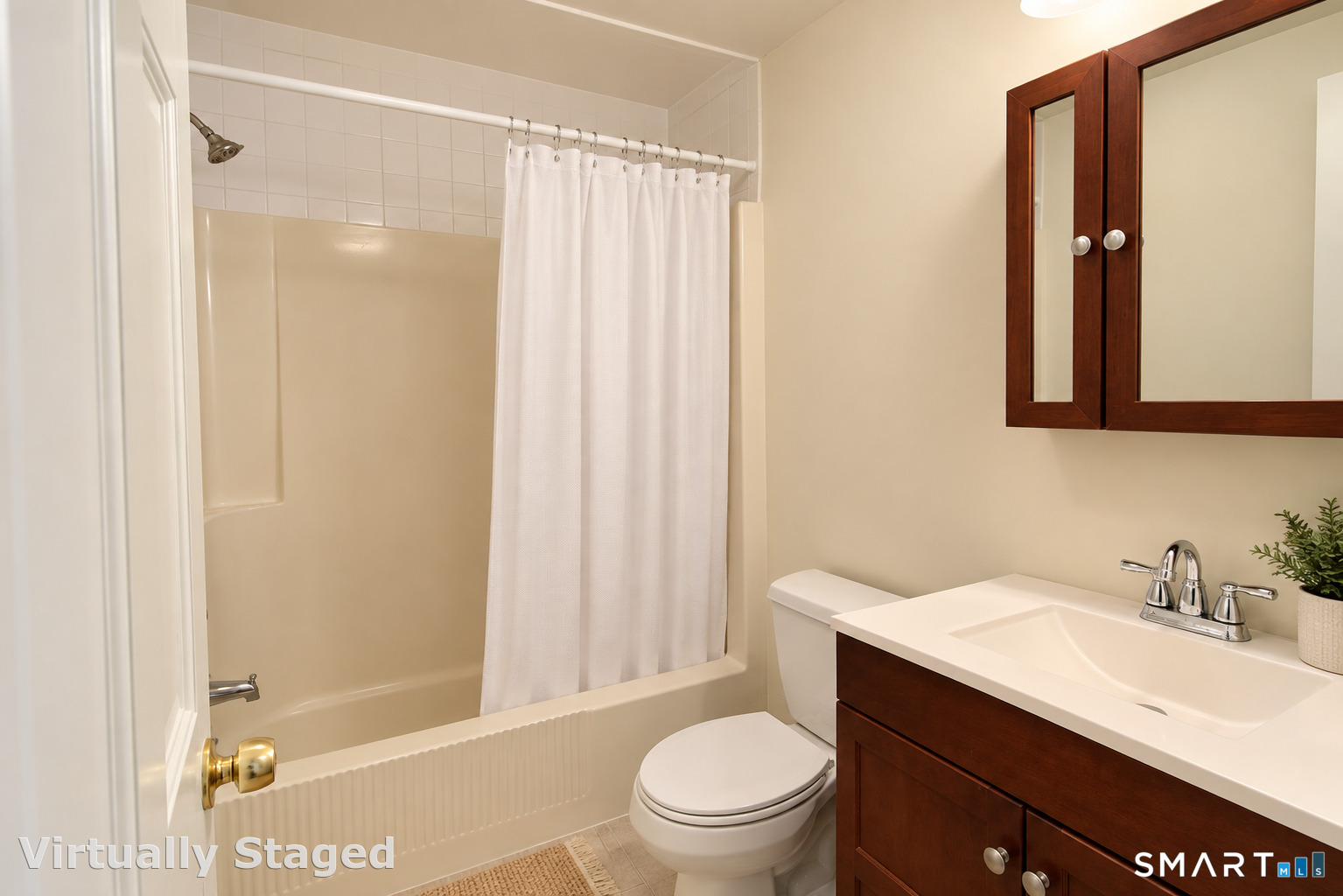22 Peaceable Street Redding CT 06896