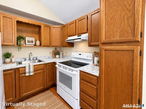 22 Peaceable Street Redding CT 06896