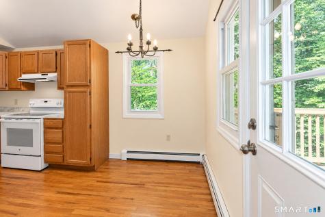 22 Peaceable Street Redding CT 06896