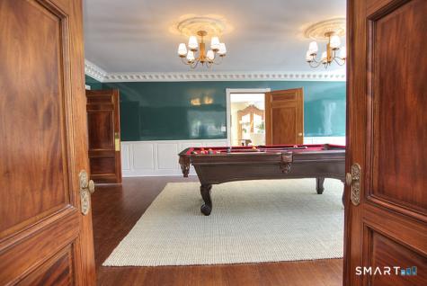 637 Valley Road New Canaan CT 06840