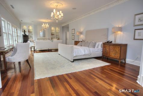 637 Valley Road New Canaan CT 06840
