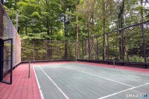 637 Valley Road New Canaan CT 06840