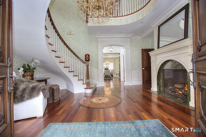 637 Valley Road New Canaan CT 06840