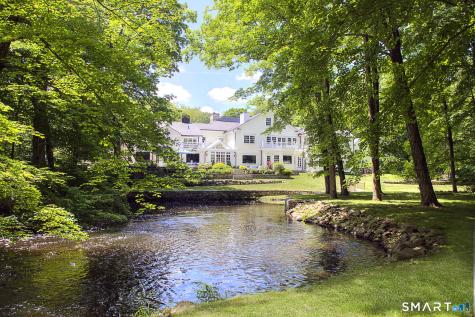637 Valley Road New Canaan CT 06840