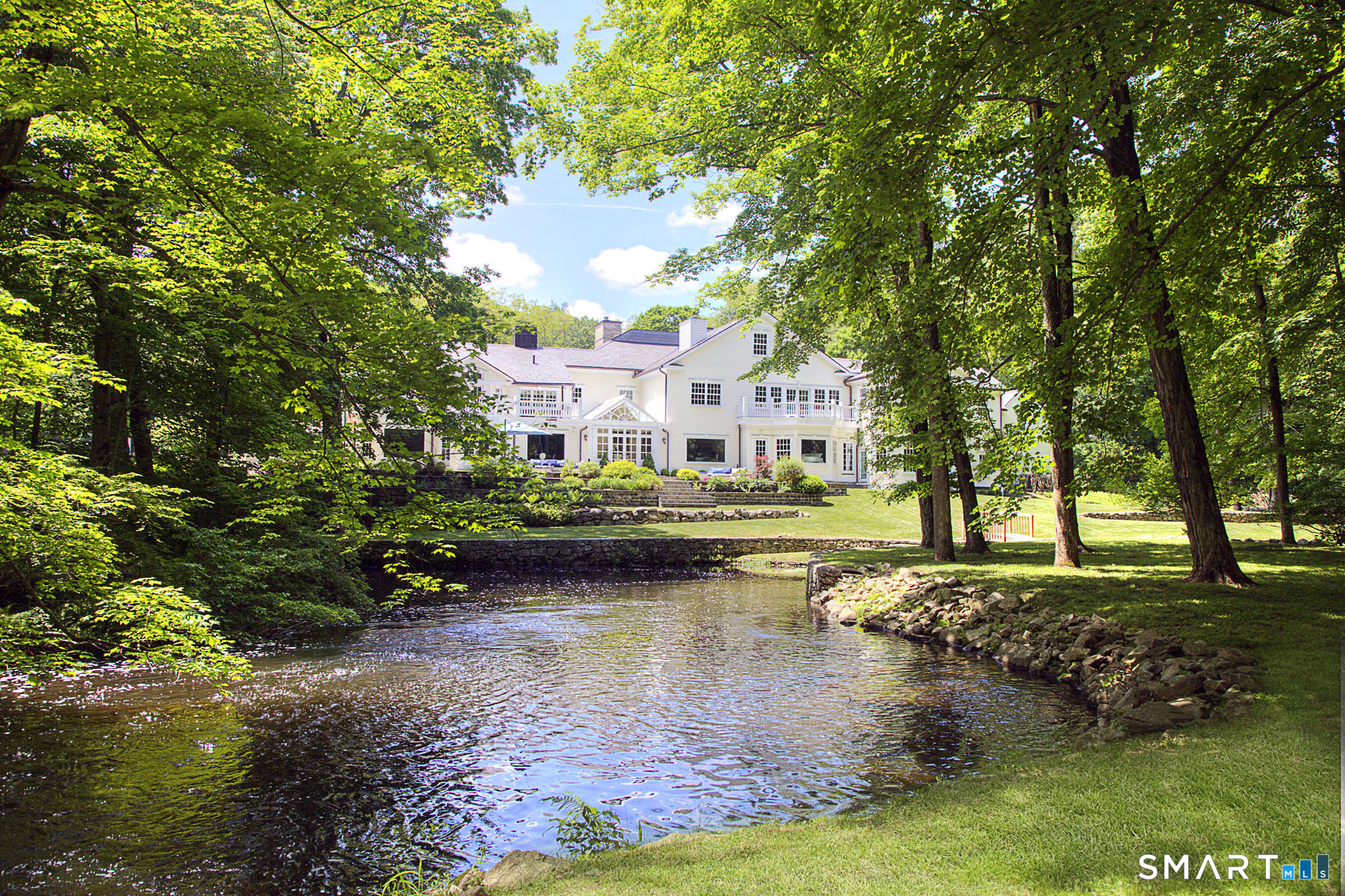 637 Valley Road New Canaan CT 06840