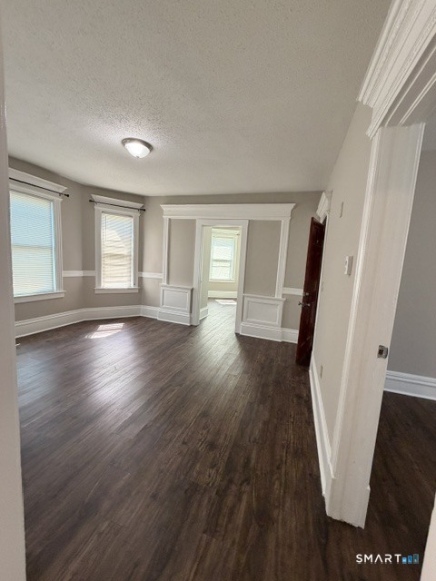370 Maple Avenue Hartford CT 06114