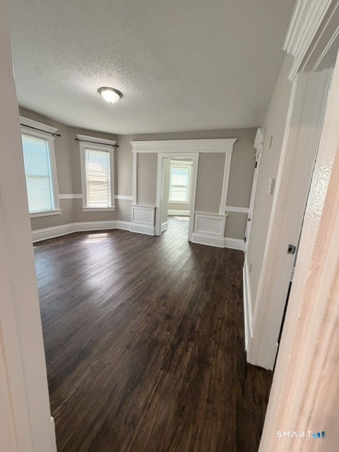 370 Maple Avenue Hartford CT 06114